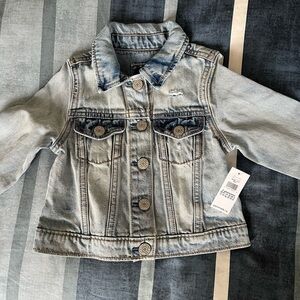 BNWT Gap Denim Jacket